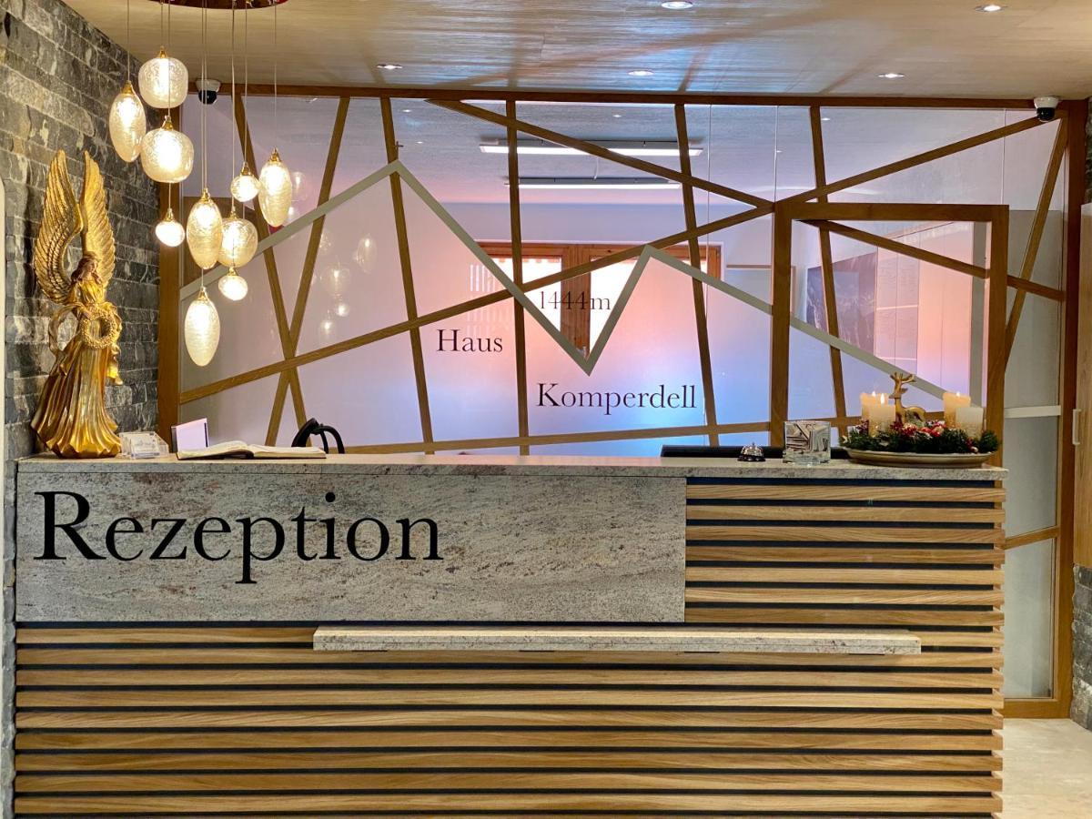 Hotel Komperdell Зерфаус Екстериор снимка